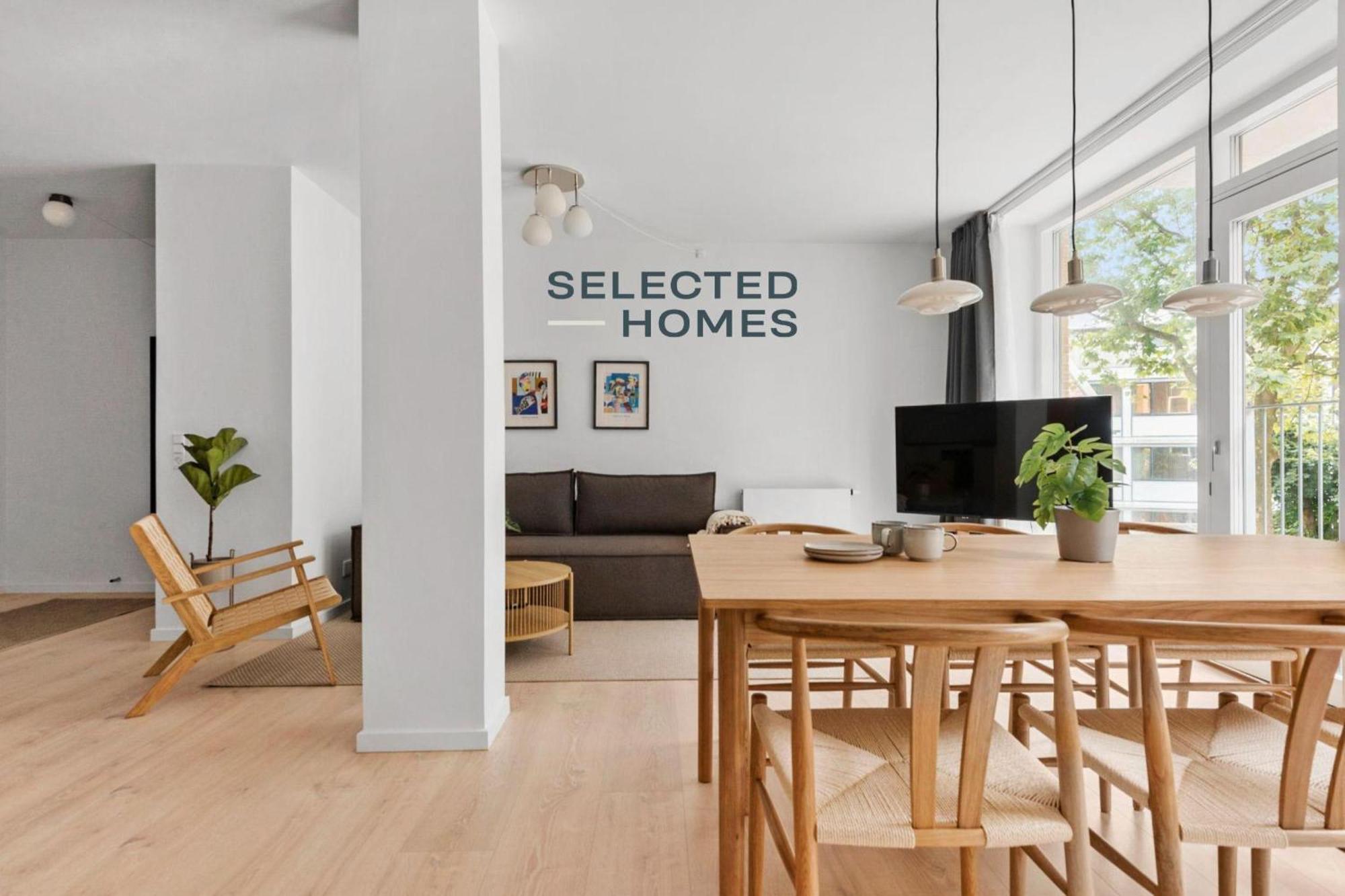 Inner Apartment